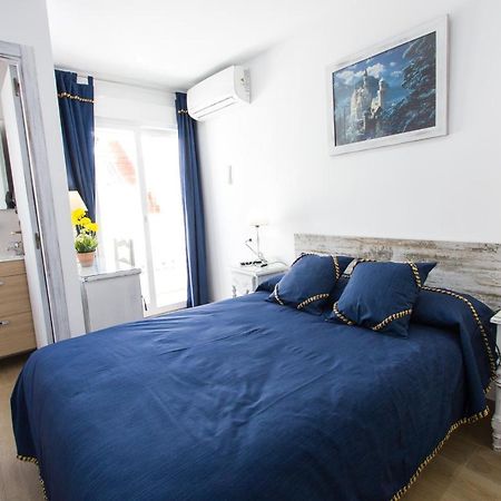 Hostal La Estrella Marbella Bagian luar foto