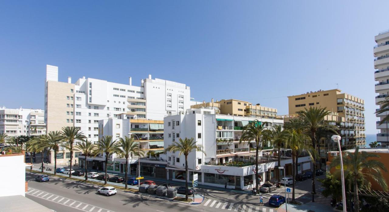 Hostal La Estrella Marbella Bagian luar foto
